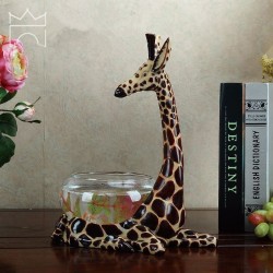 Jarron con diseño de animales