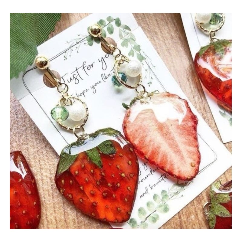 Aretes  de fresas
